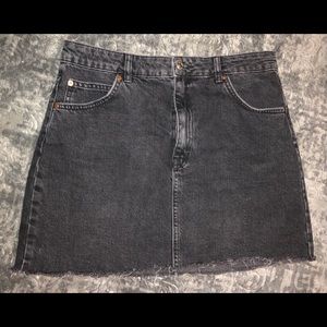 Top shop black mini skirt